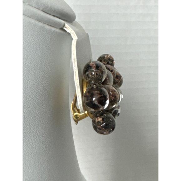 Vintage glass bead cluster clip earrings, brown marked made in Italy - Picture 9 of 12